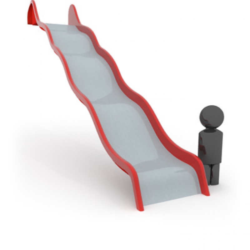 Wellenrutsche aus GFK in verschiedenen Anbauhöhen