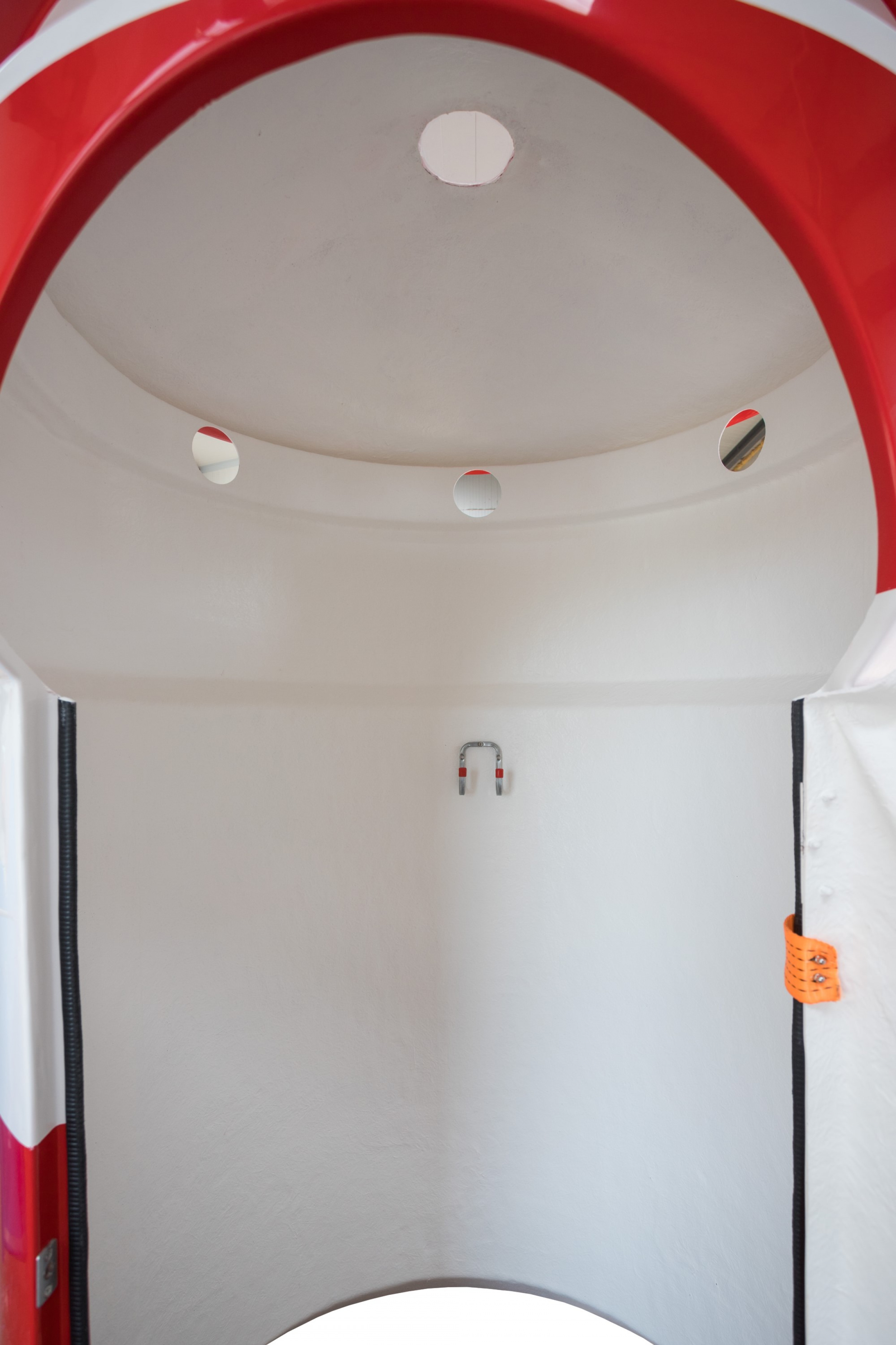 Umkleidekabine im Leuchtturm-Design