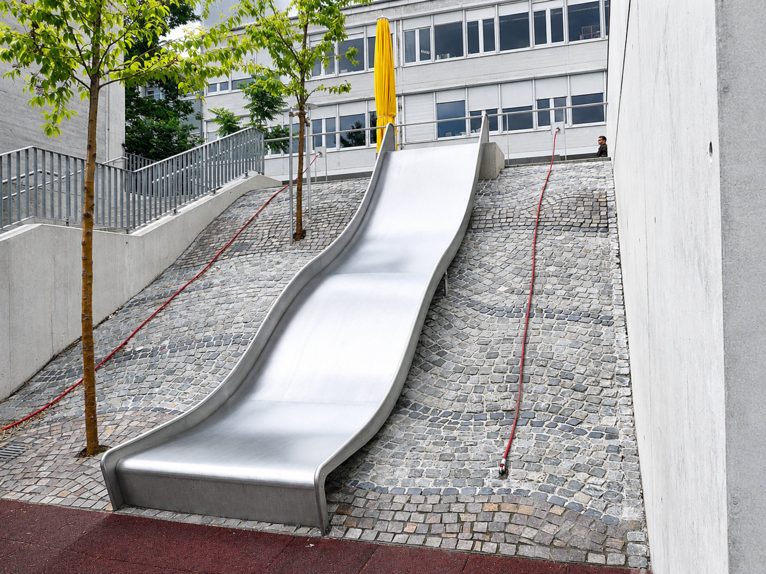 Breite Edelstahl-Wellenrutsche für Spielplätze