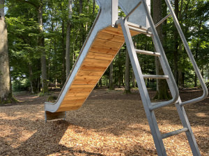 Leiteraufstieg für Anbaurutschen